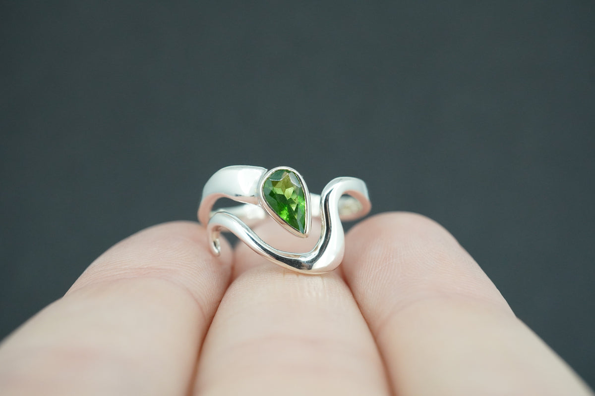 Edinburgh Sea Glass Sterling Silver Green Wave Ring