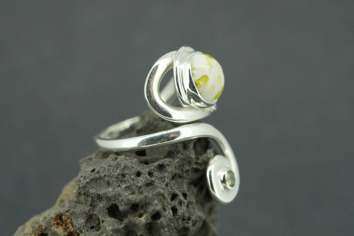 Iona Marble & Peridot Sterling Silver Swirl Ring
