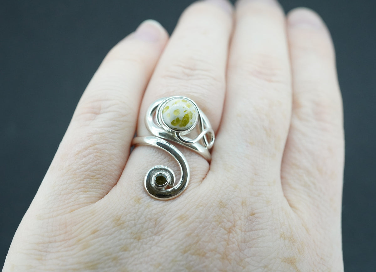 Iona Marble & Peridot Sterling Silver Swirl Ring
