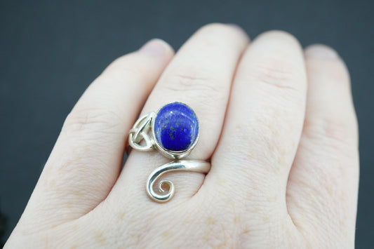 Lapis Lazuli Sterling Silver Celtic Oval Ring
