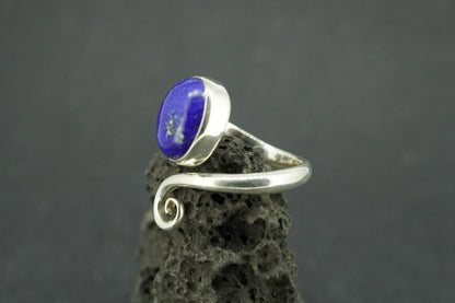 Lapis Lazuli Sterling Silver Celtic Medium Oval Ring