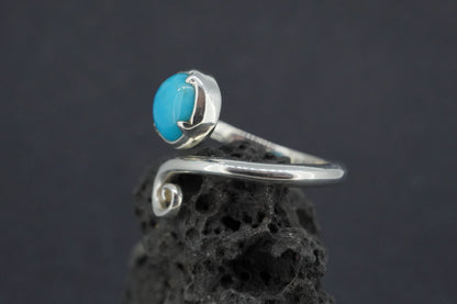 Turquoise Sterling Silver Round Celtic Ring