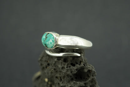 Asian Turquoise Sterling Silver Snake Ring
