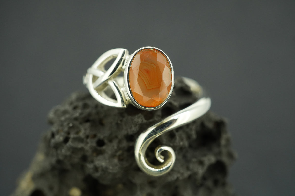 Indian Carnelian Sterling Silver Celtic Ring