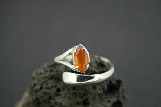 Indian Carnelian Sterling Silver Marquise Wire Ring