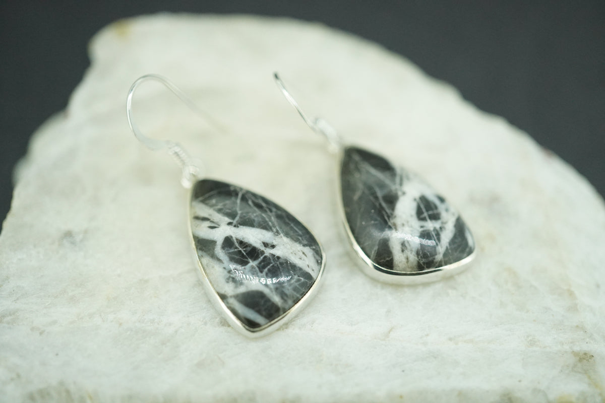 Ullapool Stone Sterling Silver Medium Curve Earrings