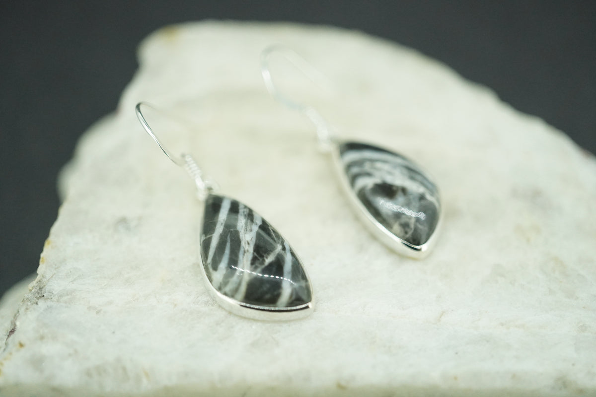 Ullapool Stone Sterling Silver Curve Earrings