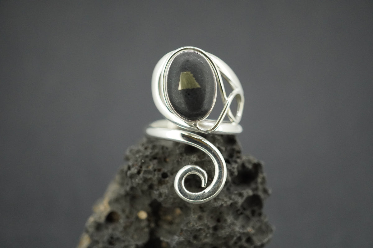 Easdale Gold Sterling Silver Oval Swirl Ring