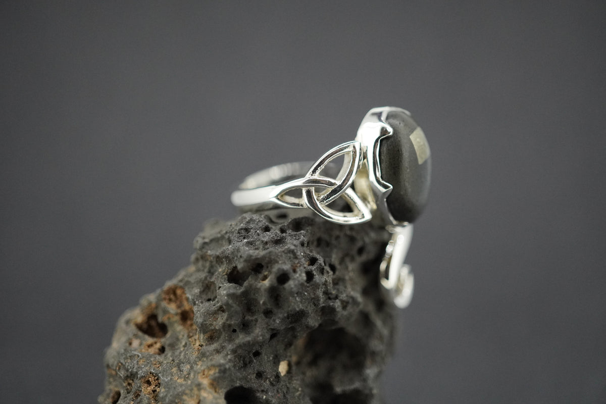 Easdale Gold Sterling Silver Oval Trinity Ring