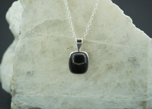 Edinburgh Cobblestone Sterling Silver Black Small Pendant