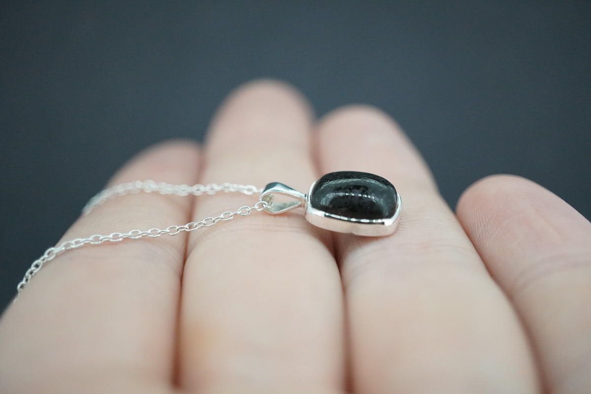Edinburgh Cobblestone Sterling Silver Black Small Pendant