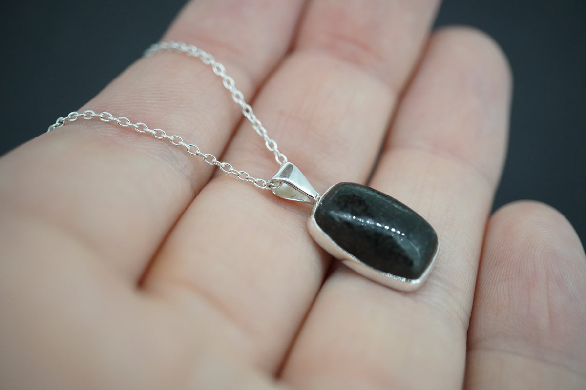 Black Edinburgh Cobblestone Sterling Silver Pendant