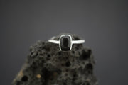 Edinburgh Cobblestone Rectangular Black Petite Ring