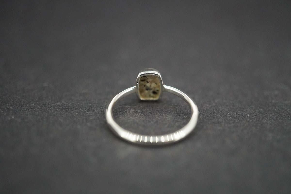 Edinburgh Cobblestone Rectangular White Petite Ring