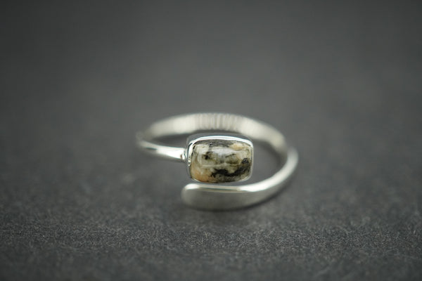 Edinburgh Cobblestone Wire Ring