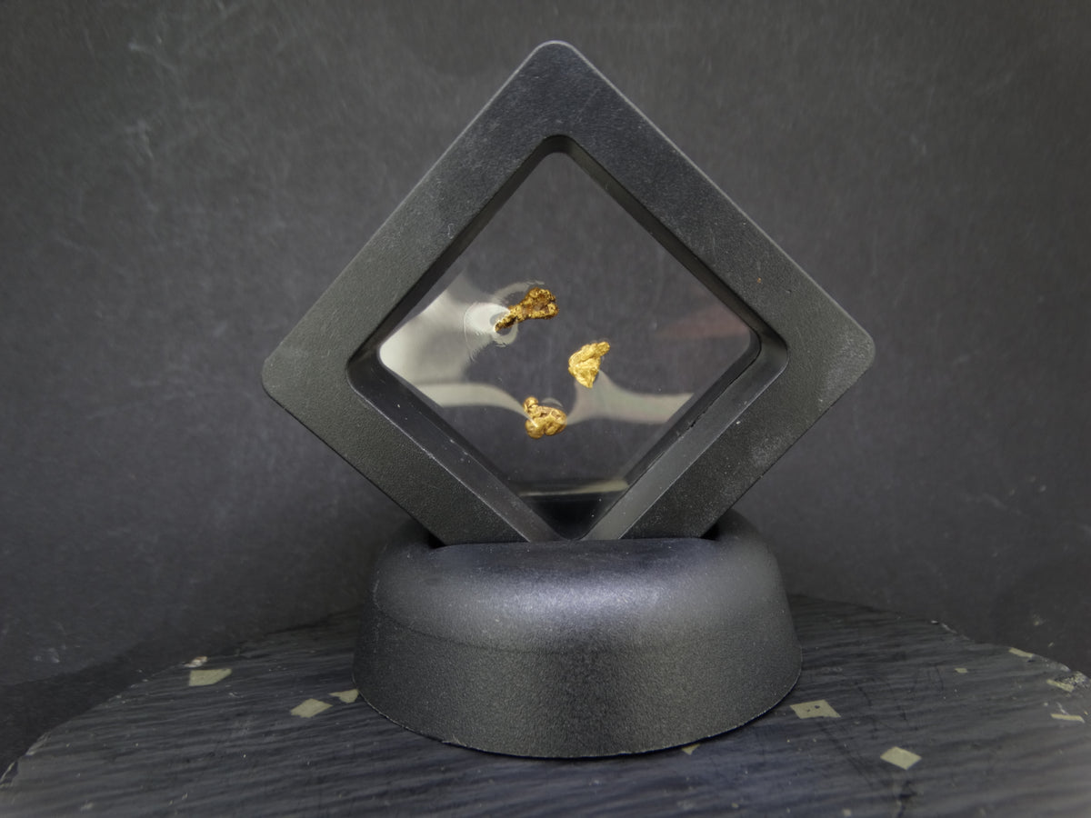 Scottish Highlands Gold Large 'Picker' Nuggets, 2015 - 0.7g image 8
