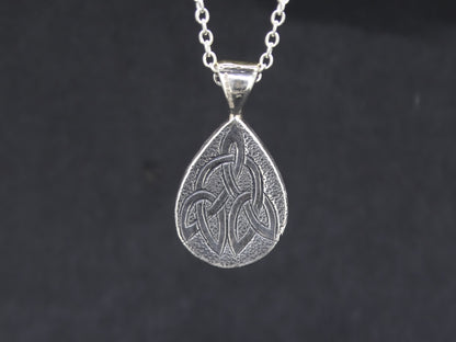 Scottish Sapphire and Elie Ruby Pendant with 14ct Scottish Gold image 6