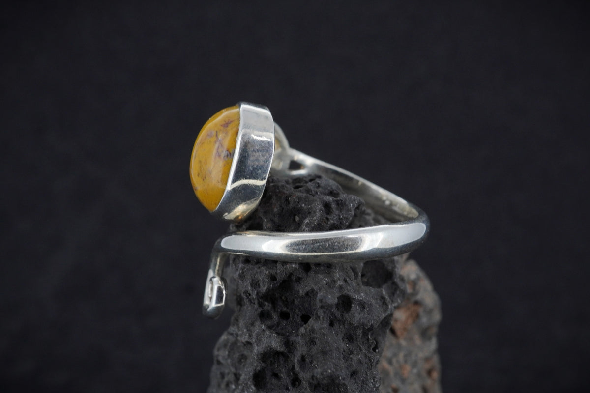 Burn Anne Agate Sterling Silver Celtic Ring image 3