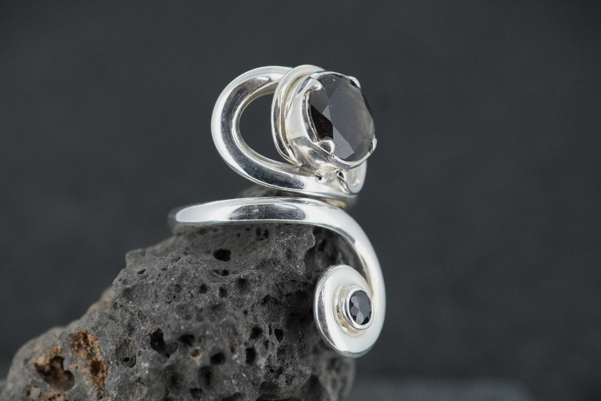 Cairngorm Quartz & Black Sapphire Sterling Silver Spiral Ring image 3