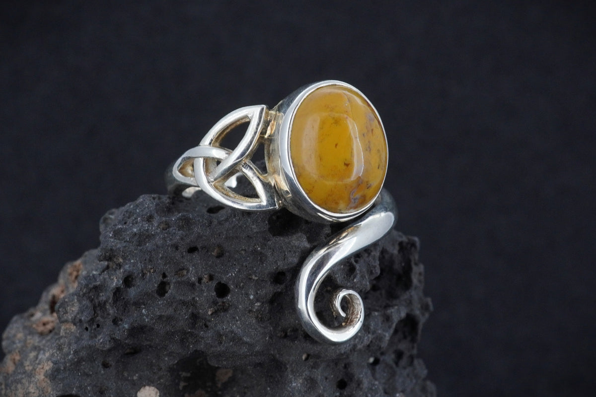 Burn Anne Agate Sterling Silver Celtic Ring image 2