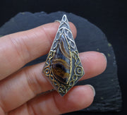 'Tìgear' Scottish 'Tiger's Eye' on a Scottish Gold & Silver Pendant image 2