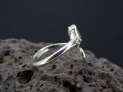 Peridot Sterling Silver Celtic Ring image 3