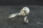 Pearl Sterling Silver Celtic Ring image 3