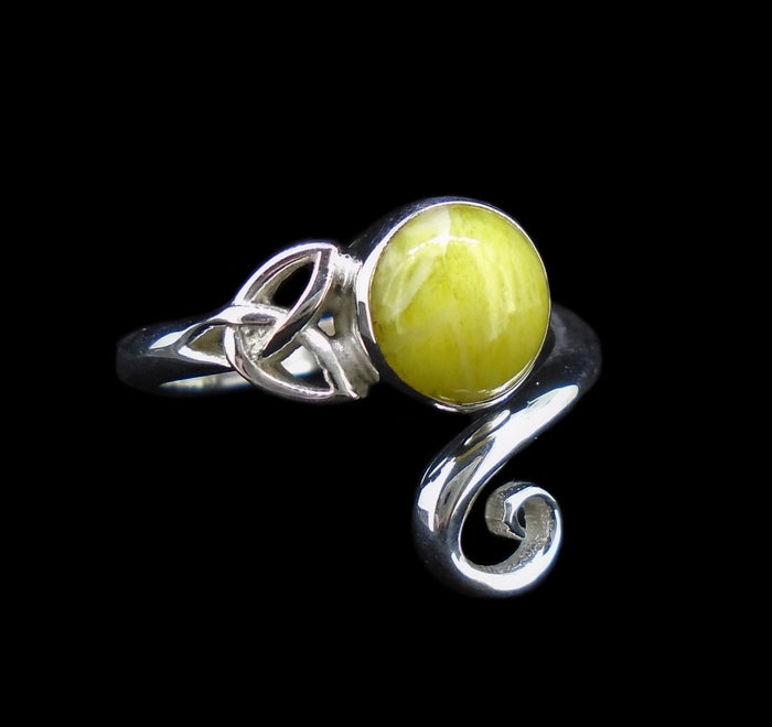Highland Marble Celtic Knot Sterling Silver Ring image 0