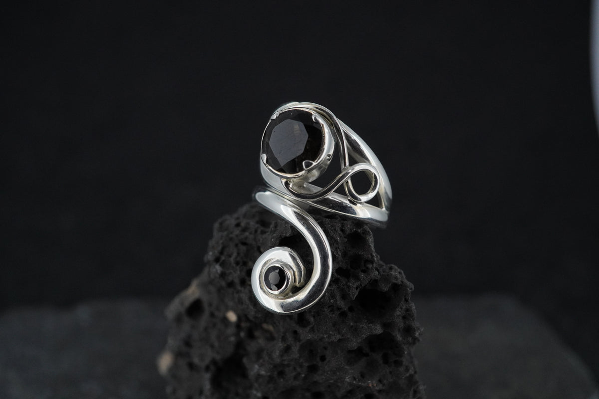 Cairngorm Quartz & Black Sapphire Sterling Silver Spiral Ring image 2